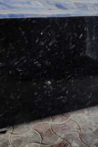 rajasthan-pearl-black-granite-slab